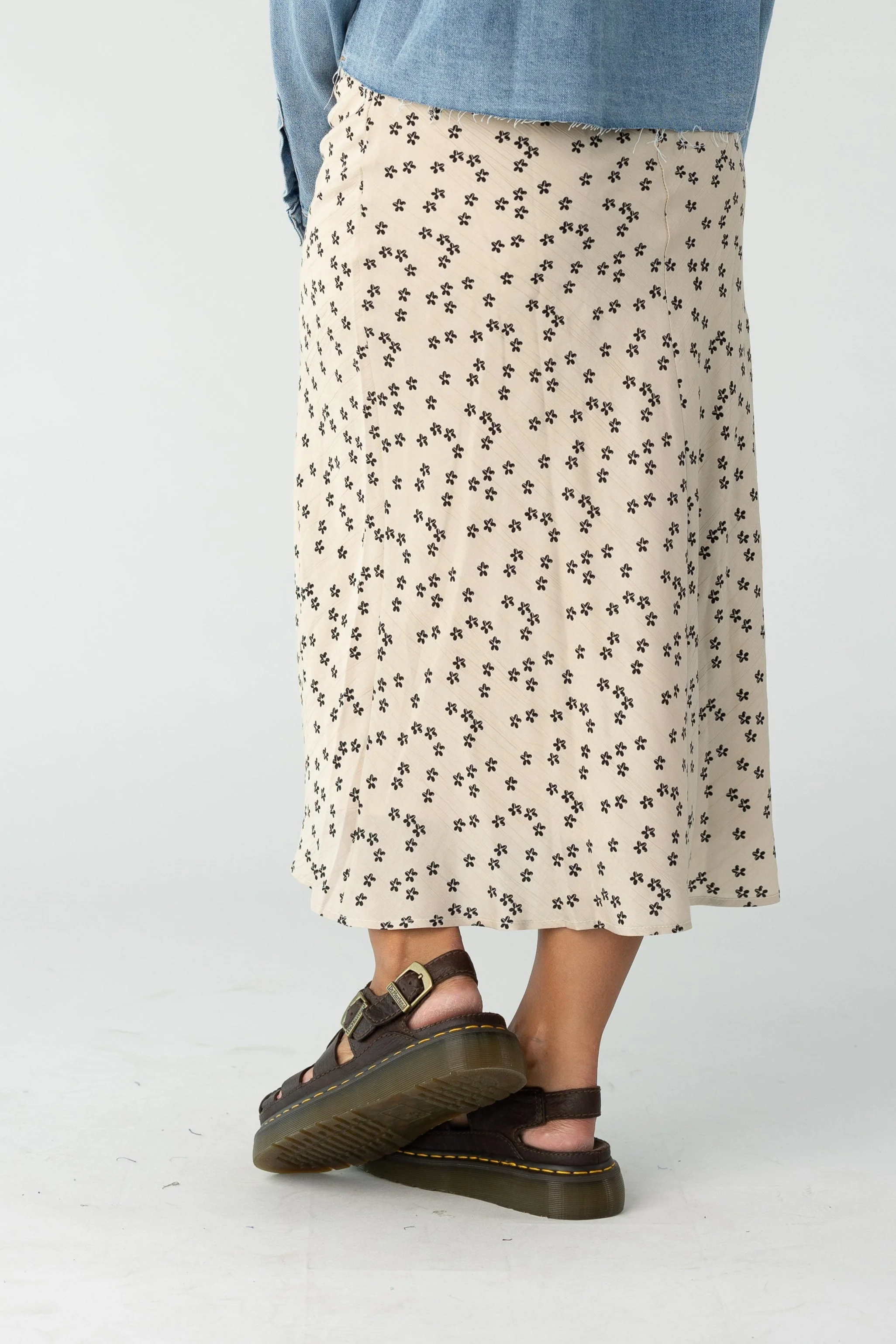 Brass & Roe The Ellie Midi Skirt - Image 14