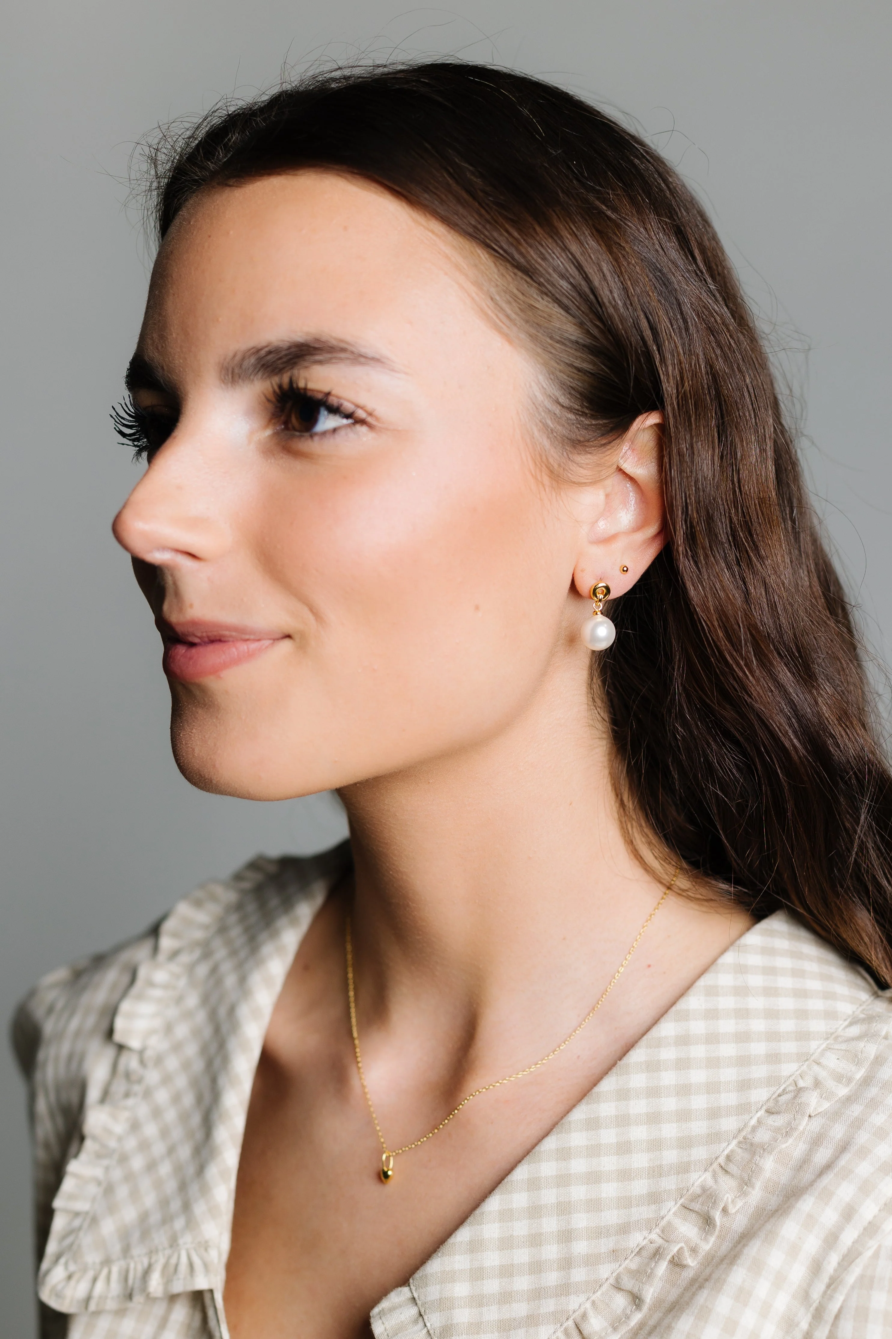 Cove Fenmore Pearl Earrings - Image 3