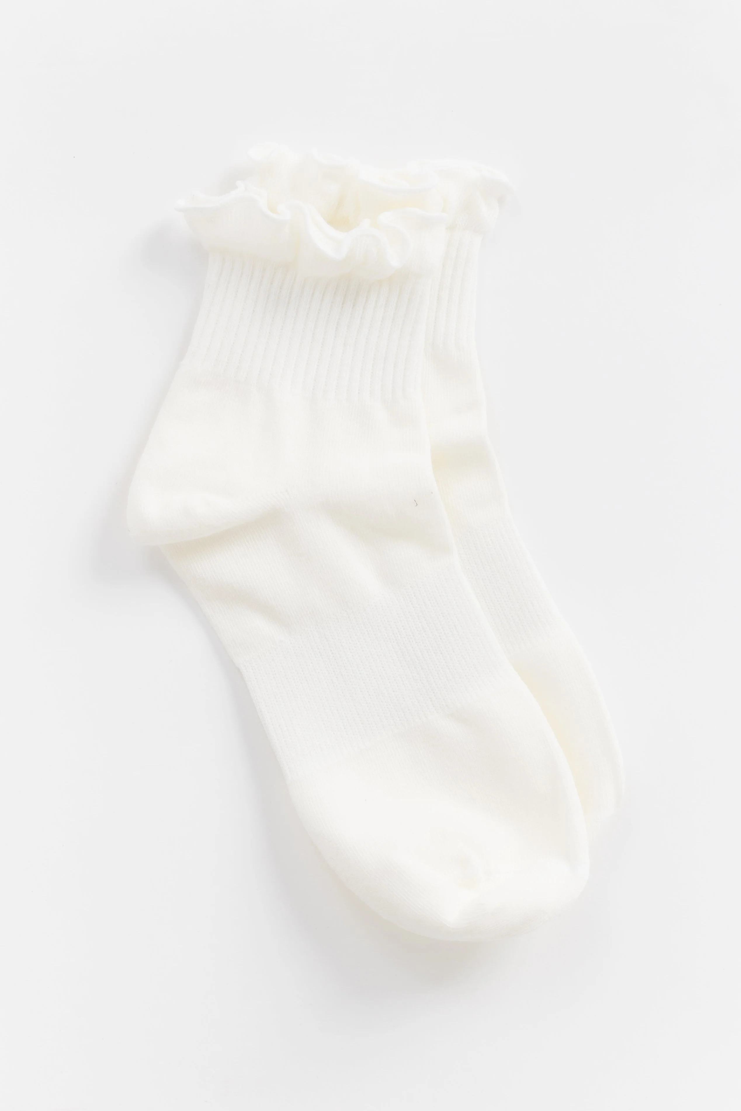 Cove Embroidered Ruffle Quarter - Image 9
