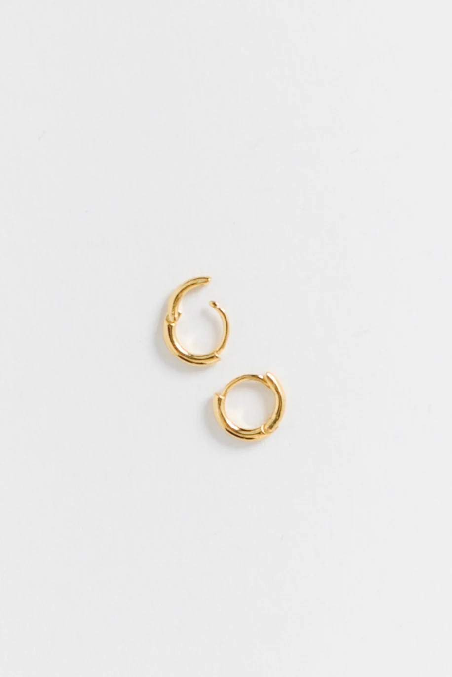 Cove Petite Hoops