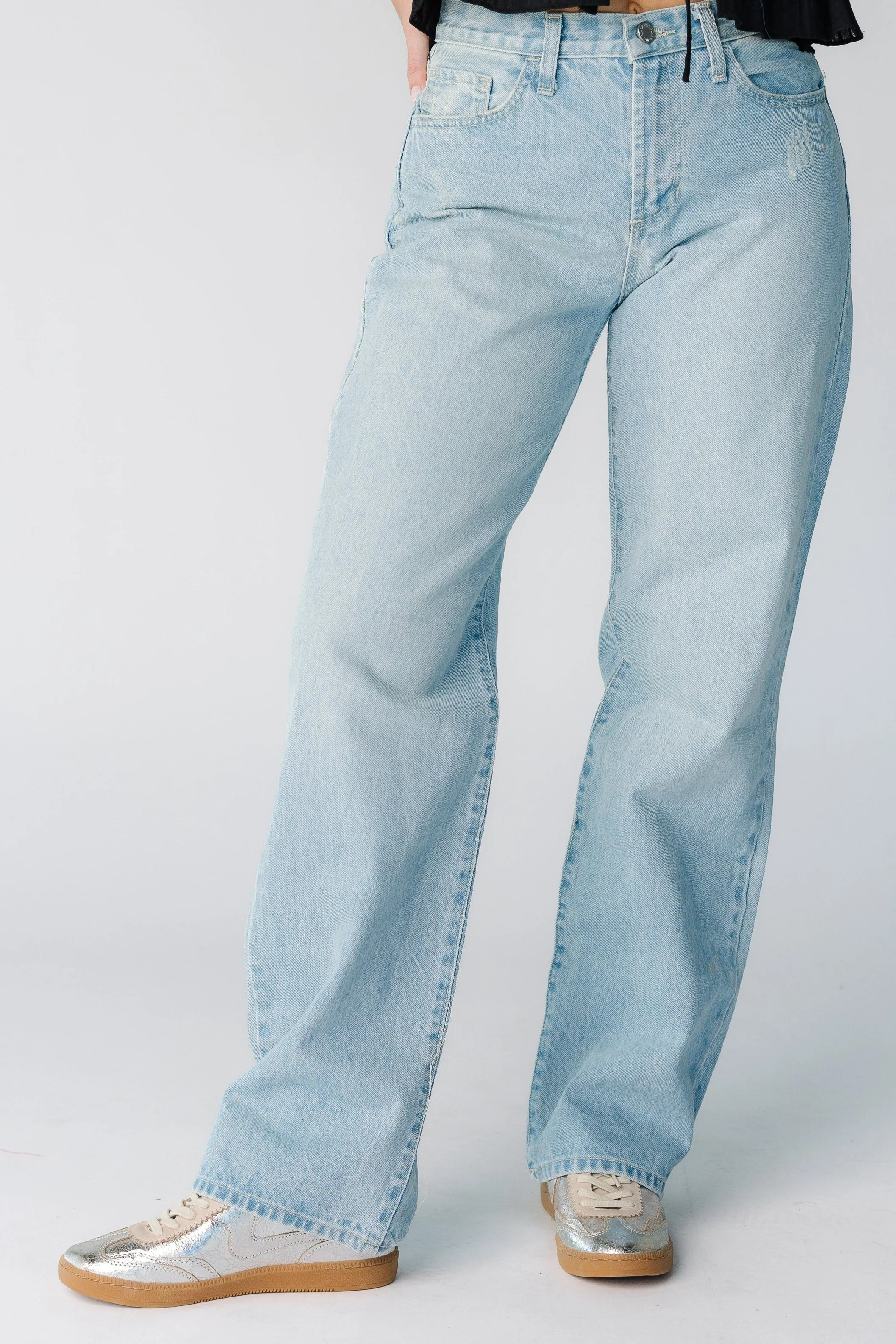 Helen Relaxed Straight Denim - Light Denim