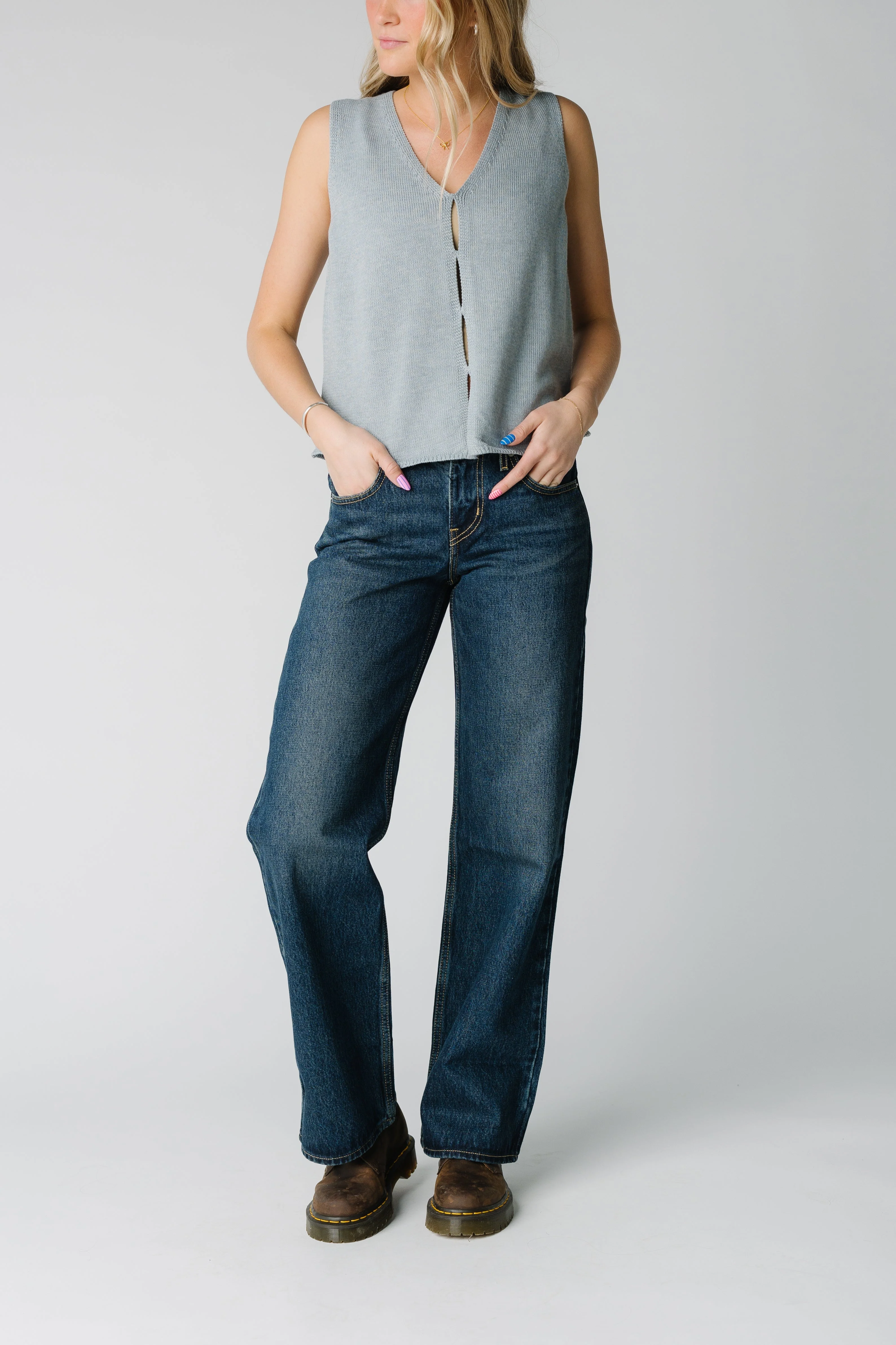 Levi's Low Loose Women's Jeans - Image 5