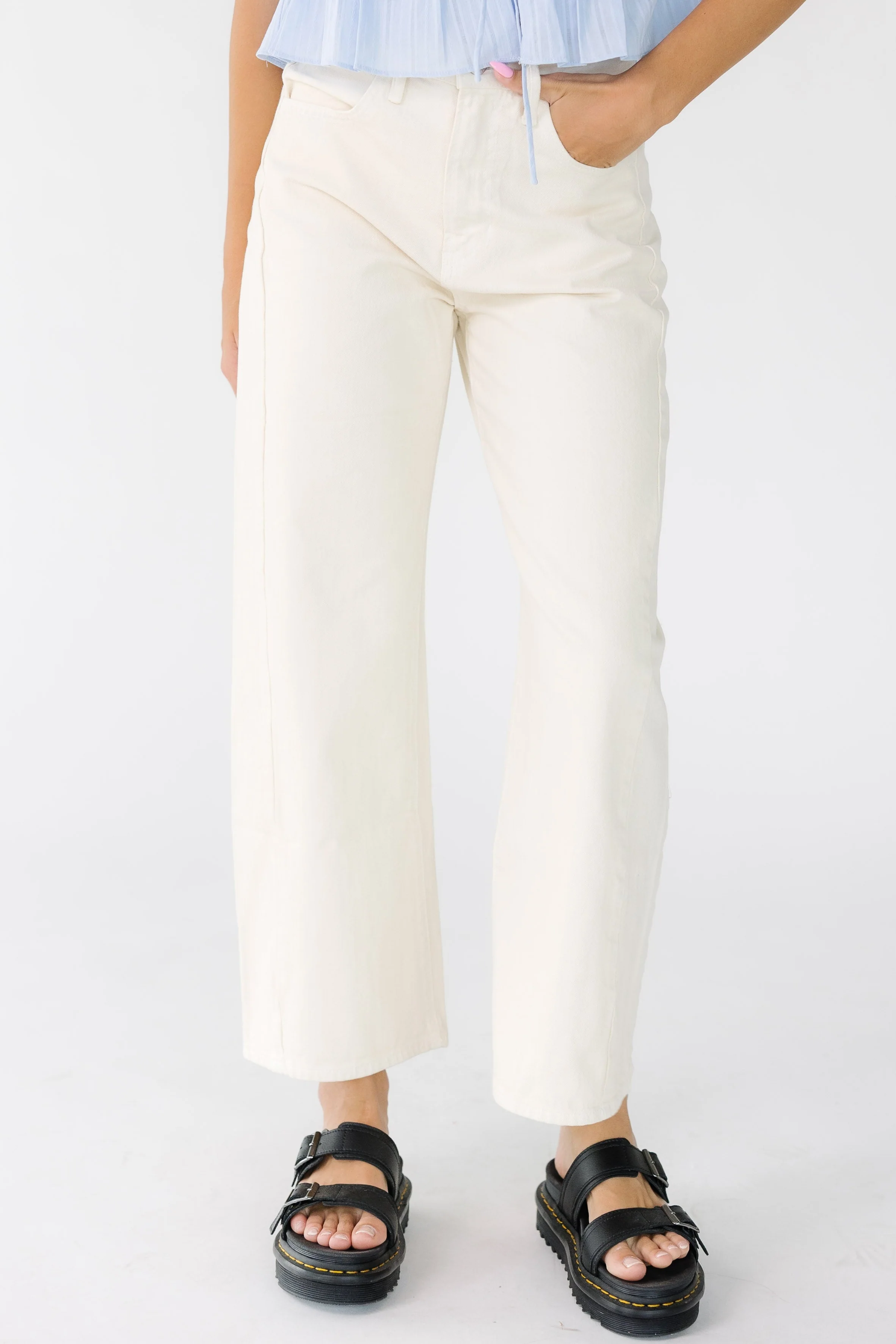 Lexie Barrel Jean - Almond - Image 3