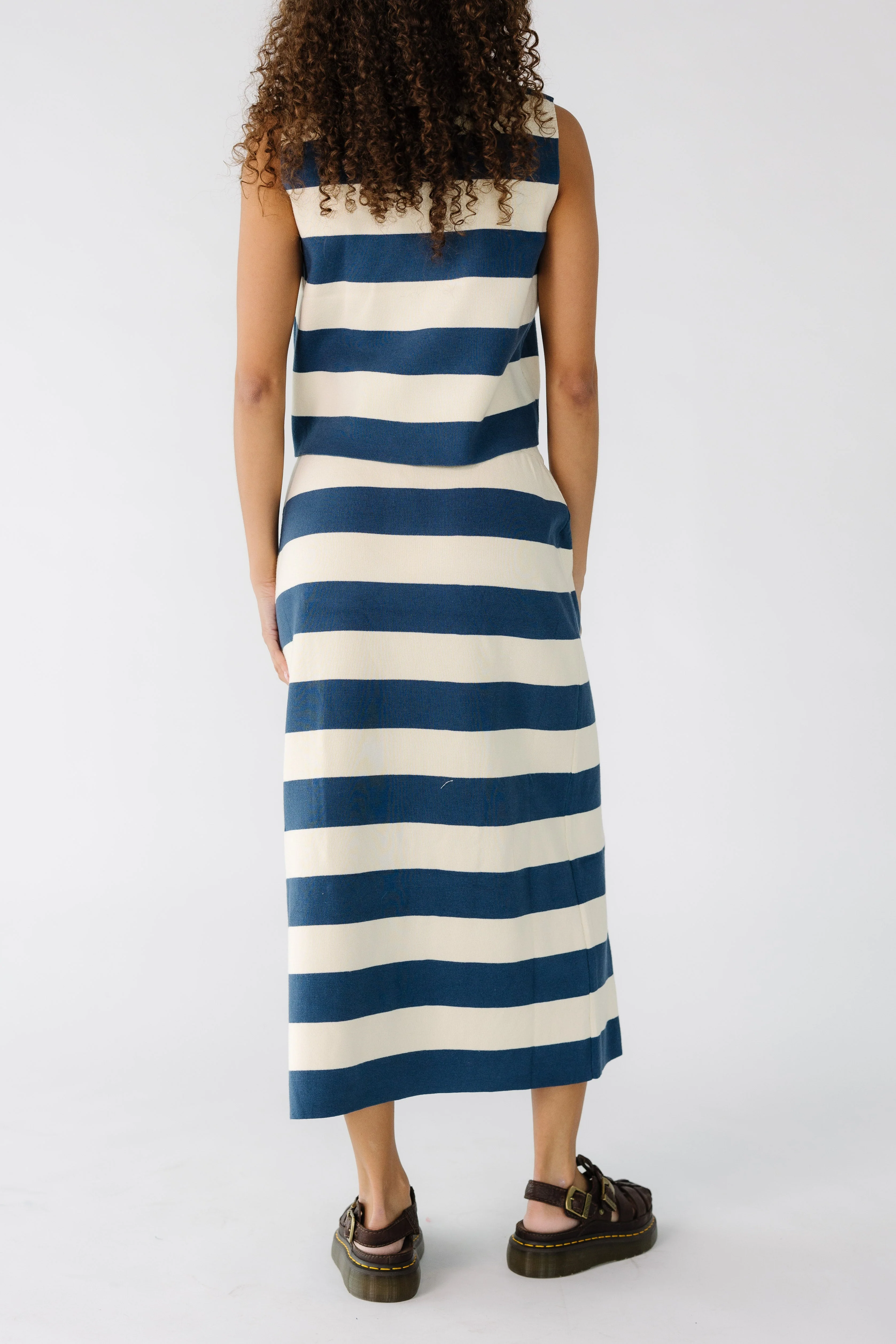 San Clemente Sweater Skirt Set - Image 4